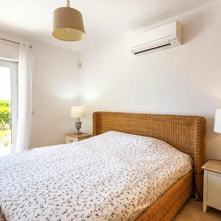 Cozy & Luxurious Getaway - 3 Decks Oceanview & Pool - Sao Jose Apartment Lagos Exterior photo
